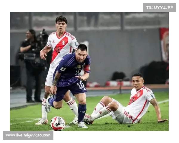 阿根廷俱乐部年度会议爆发冲突,球员矛盾升级引发激烈争执