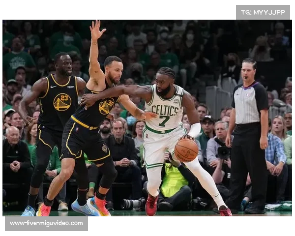 沙萨基进攻火力强大 三分命中率稳定在38.5%